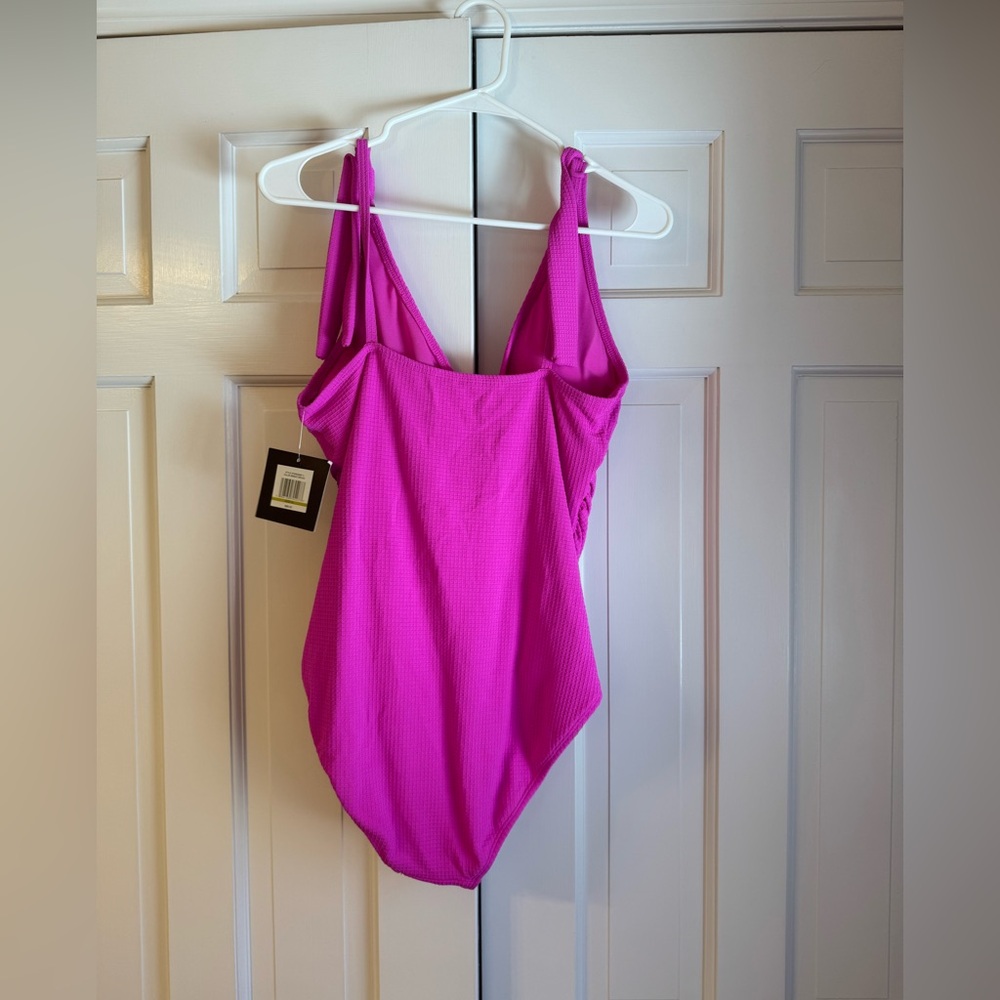 Ellen Tracy bathing suit BNWT in Bright Orchid - Picture 2 of 3